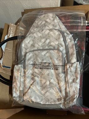 Neutral Pattern Sling Backpack for Men - Casual Everyday Carry